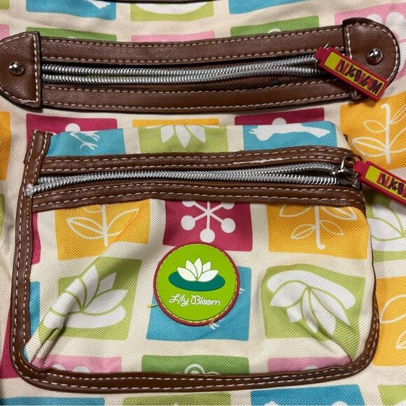 Lily Bloom Floral Handbag - Picture 3 of 9